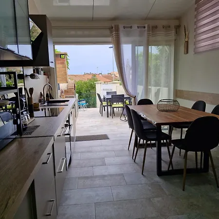 Hébergement de vacances Nouveau ! Maison Dora 4-6 Pers à St Pierre La Proche De La Et De Toutes Commodités à Pied Saint-Pierre-la-Mer (Aude)
